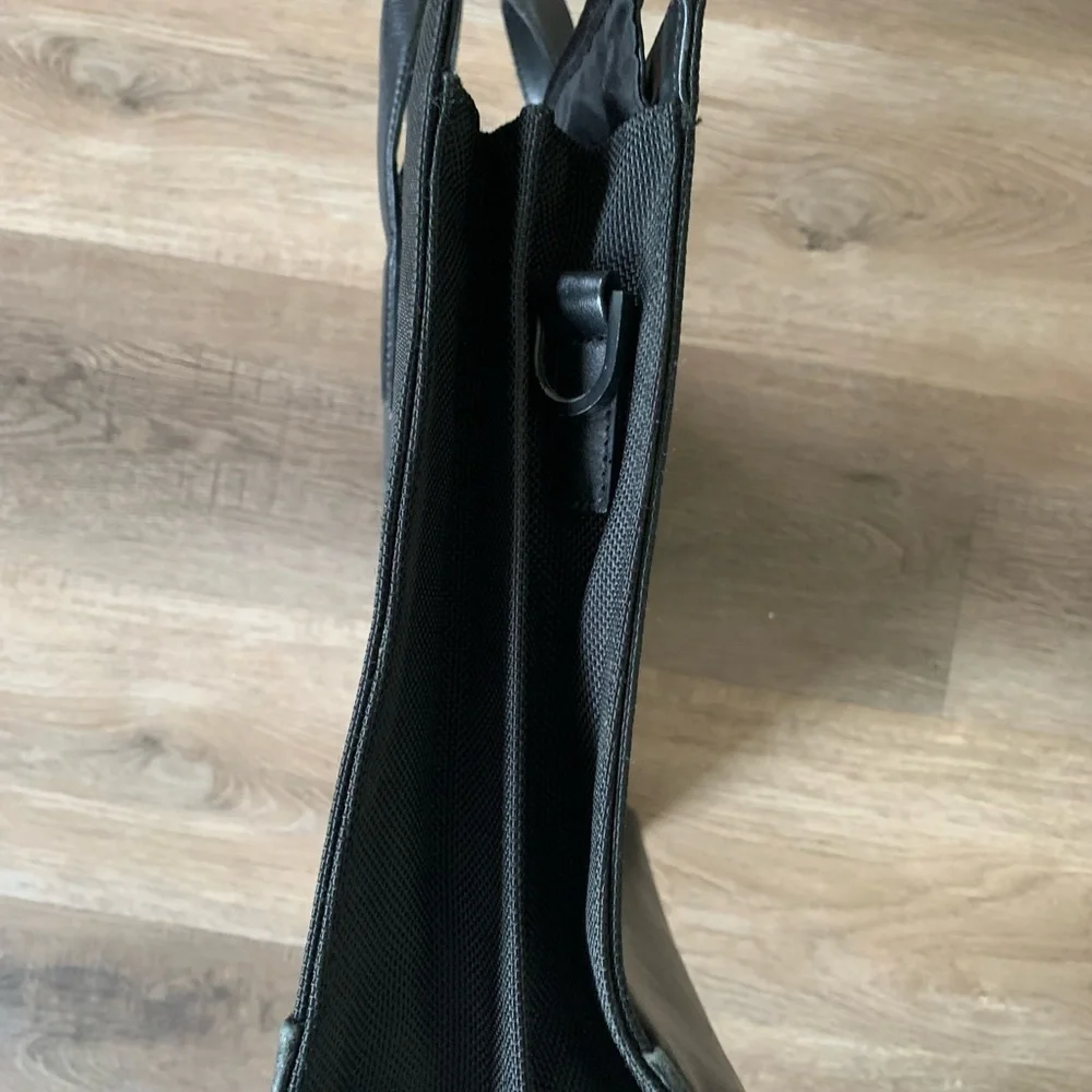 Tumi Black Messenger Bag/Case